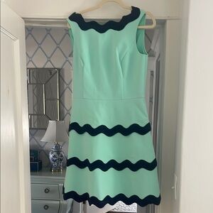 Elegant Mint Green Sleeveless Dress